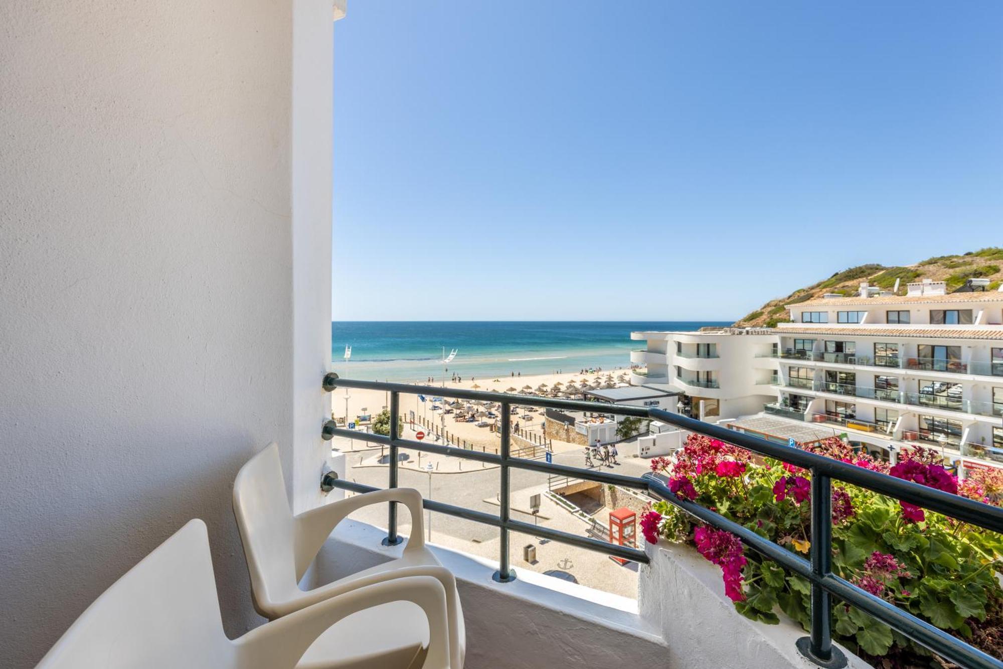 Hotel Residencial Salema Eksteriør bilde